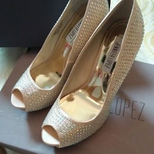 Jennifer Lopez heels